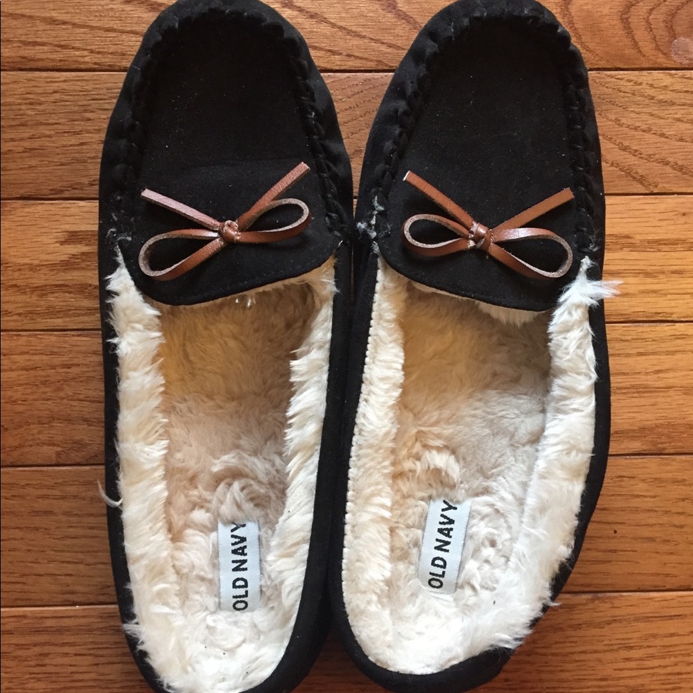Old Navy moccasin slippers